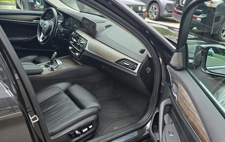 BMW 5 серия, 2019 год, 3 950 000 рублей, 27 фотография