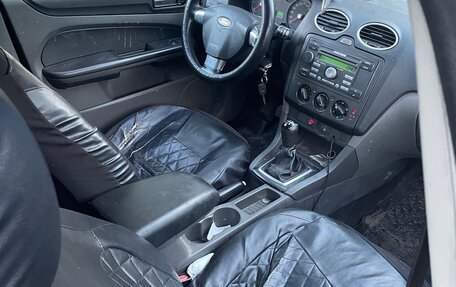 Ford Focus II рестайлинг, 2005 год, 100 000 рублей, 6 фотография