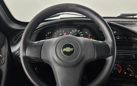 Chevrolet Niva I рестайлинг, 2015 год, 590 000 рублей, 12 фотография