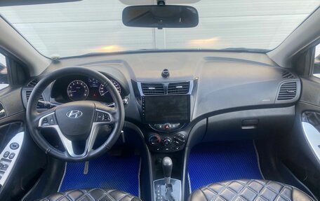 Hyundai Solaris II рестайлинг, 2011 год, 726 000 рублей, 22 фотография