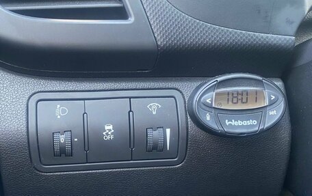 Hyundai Solaris II рестайлинг, 2011 год, 726 000 рублей, 32 фотография