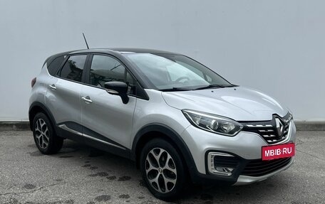 Renault Kaptur I рестайлинг, 2020 год, 1 570 000 рублей, 3 фотография