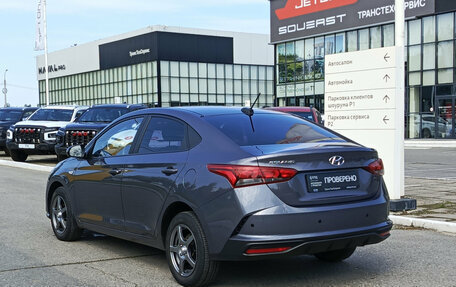Hyundai Solaris II рестайлинг, 2021 год, 1 700 000 рублей, 7 фотография