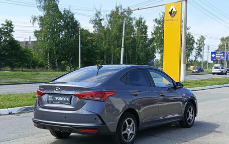 Hyundai Solaris II рестайлинг, 2021 год, 1 700 000 рублей, 5 фотография