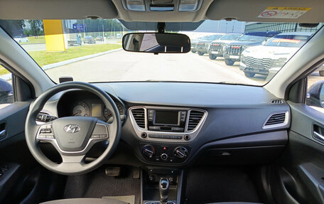 Hyundai Solaris II рестайлинг, 2021 год, 1 700 000 рублей, 14 фотография