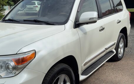 Toyota Land Cruiser 200, 2014 год, 3 499 999 рублей, 3 фотография