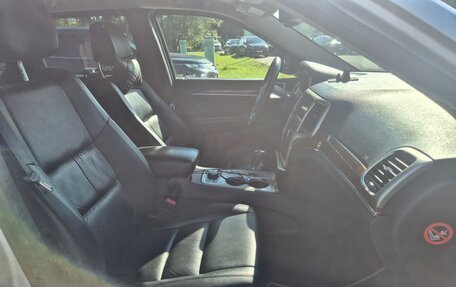 Jeep Grand Cherokee, 2012 год, 1 890 000 рублей, 11 фотография