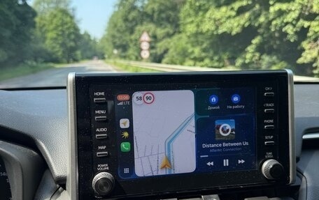 Toyota RAV4, 2019 год, 3 180 000 рублей, 7 фотография