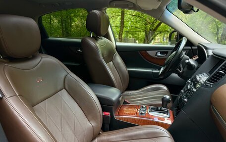 Infiniti FX II, 2013 год, 2 200 000 рублей, 4 фотография