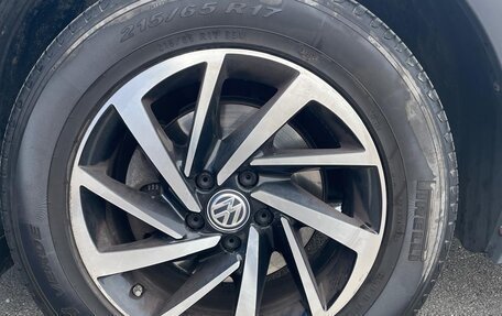 Volkswagen Tiguan II, 2018 год, 2 170 000 рублей, 19 фотография