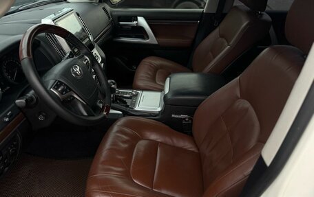 Toyota Land Cruiser 200, 2016 год, 4 699 000 рублей, 9 фотография