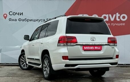 Toyota Land Cruiser 200, 2016 год, 4 699 000 рублей, 6 фотография