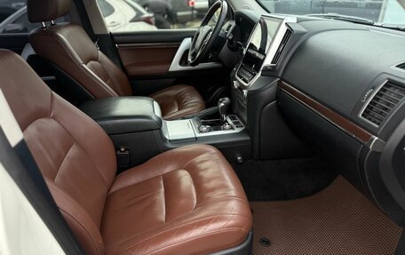 Toyota Land Cruiser 200, 2016 год, 4 699 000 рублей, 11 фотография