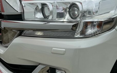 Toyota Land Cruiser 200, 2016 год, 4 699 000 рублей, 28 фотография