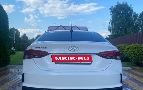 Hyundai Solaris II рестайлинг, 2021 год, 1 300 000 рублей, 6 фотография