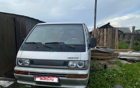 Mitsubishi L300 II, 1992 год, 290 000 рублей, 1 фотография