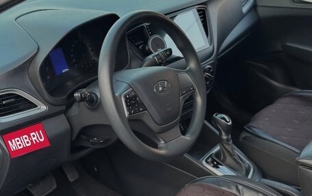 Hyundai Solaris II рестайлинг, 2022 год, 1 700 000 рублей, 11 фотография