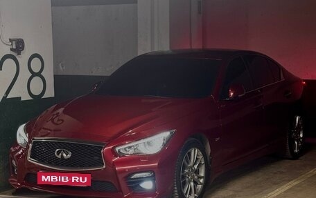 Infiniti Q50 I рестайлинг, 2015 год, 2 400 000 рублей, 7 фотография