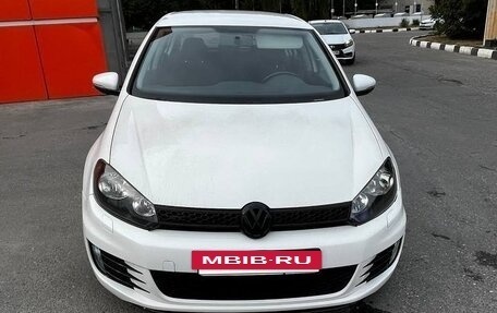 Volkswagen Golf VI, 2011 год, 820 000 рублей, 2 фотография