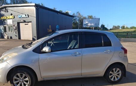 Toyota Vitz, 2008 год, 630 000 рублей, 2 фотография