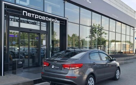 KIA Rio III рестайлинг, 2016 год, 815 000 рублей, 6 фотография