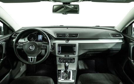 Volkswagen Passat B7, 2011 год, 749 777 рублей, 14 фотография