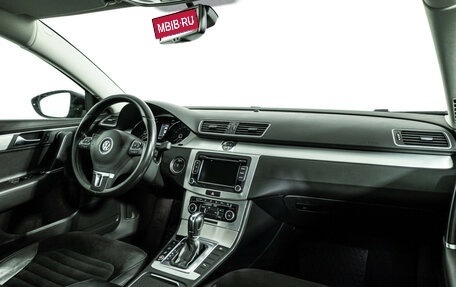 Volkswagen Passat B7, 2011 год, 749 777 рублей, 10 фотография