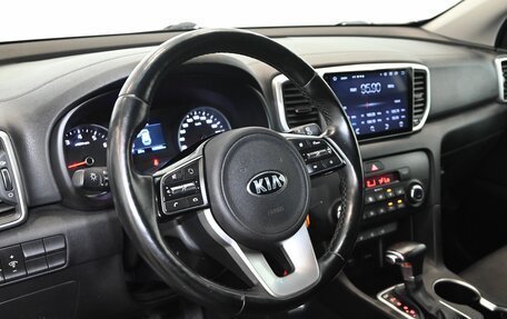 KIA Sportage IV рестайлинг, 2019 год, 2 600 000 рублей, 15 фотография