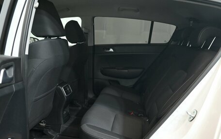 KIA Sportage IV рестайлинг, 2019 год, 2 600 000 рублей, 19 фотография