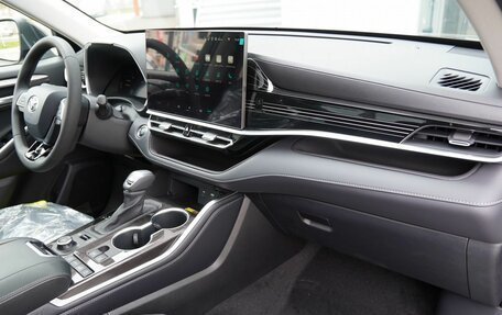 Toyota Highlander, 2026 год, 5 200 000 рублей, 13 фотография