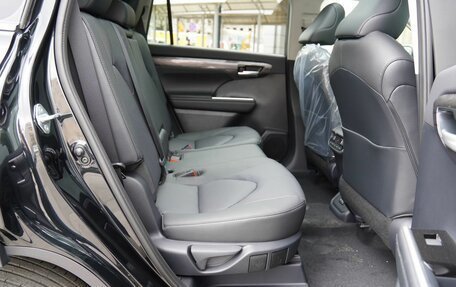 Toyota Highlander, 2026 год, 5 200 000 рублей, 17 фотография