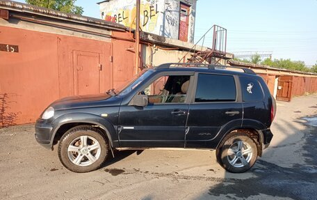 Chevrolet Niva I рестайлинг, 2011 год, 340 000 рублей, 7 фотография