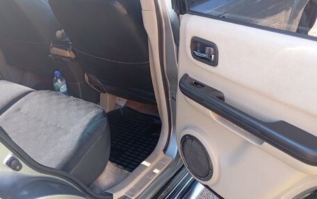 Nissan X-Trail, 2002 год, 620 000 рублей, 12 фотография