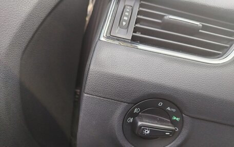 Skoda Octavia, 2017 год, 1 850 000 рублей, 13 фотография