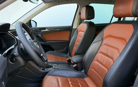 Volkswagen Tiguan II, 2017 год, 2 410 000 рублей, 10 фотография
