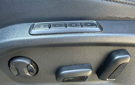 Volkswagen Tiguan II, 2017 год, 2 410 000 рублей, 12 фотография
