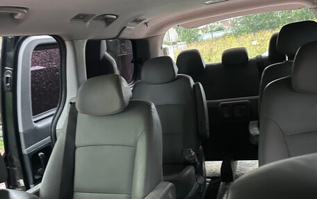 Hyundai Grand Starex Grand Starex I рестайлинг 2, 2018 год, 2 930 000 рублей, 9 фотография