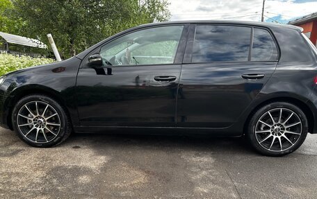 Volkswagen Golf VI, 2011 год, 800 000 рублей, 2 фотография