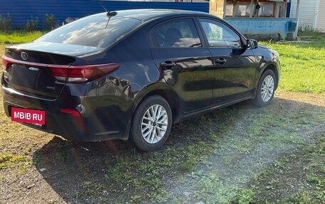 KIA Rio IV, 2018 год, 1 250 000 рублей, 10 фотография