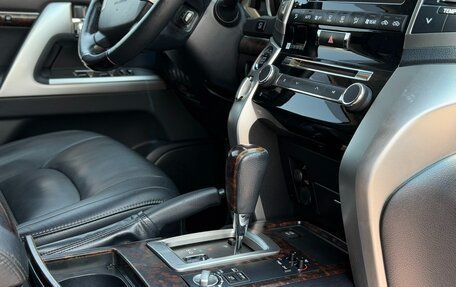Toyota Land Cruiser 200, 2012 год, 4 500 000 рублей, 16 фотография