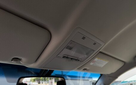 Toyota Land Cruiser 200, 2012 год, 4 500 000 рублей, 34 фотография