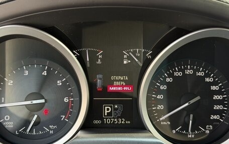 Toyota Land Cruiser 200, 2012 год, 4 500 000 рублей, 24 фотография