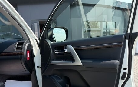 Toyota Land Cruiser 200, 2012 год, 4 500 000 рублей, 29 фотография