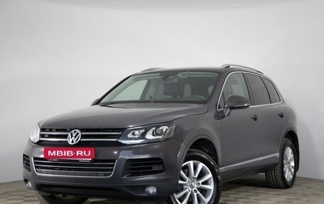 Volkswagen Touareg III, 2012 год, 1 549 000 рублей, 2 фотография