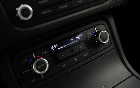 Volkswagen Touareg III, 2012 год, 1 549 000 рублей, 17 фотография