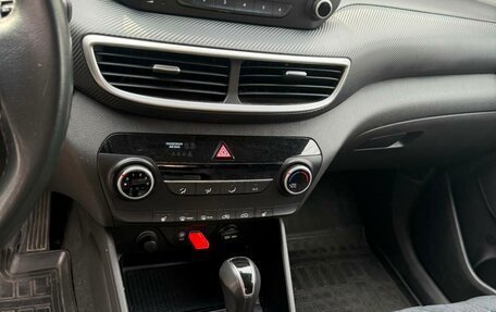 Hyundai Tucson III, 2019 год, 2 200 000 рублей, 15 фотография