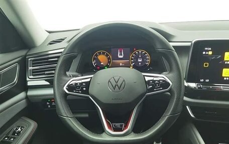 Volkswagen Teramont I, 2024 год, 4 200 000 рублей, 11 фотография