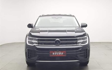 Volkswagen Teramont I, 2024 год, 4 200 000 рублей, 3 фотография