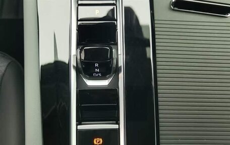 Volkswagen Teramont I, 2024 год, 4 200 000 рублей, 16 фотография
