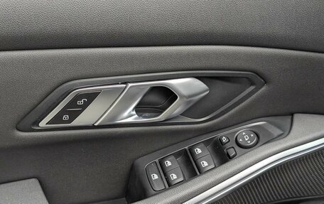 BMW 3 серия, 2020 год, 3 397 000 рублей, 9 фотография